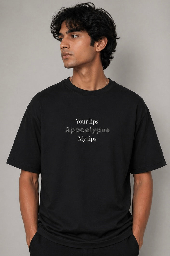 Your Lips Apocalypse Oversized T-Shirt – Aesthetic Streetwear | Minimal Front & Graphic Back Print